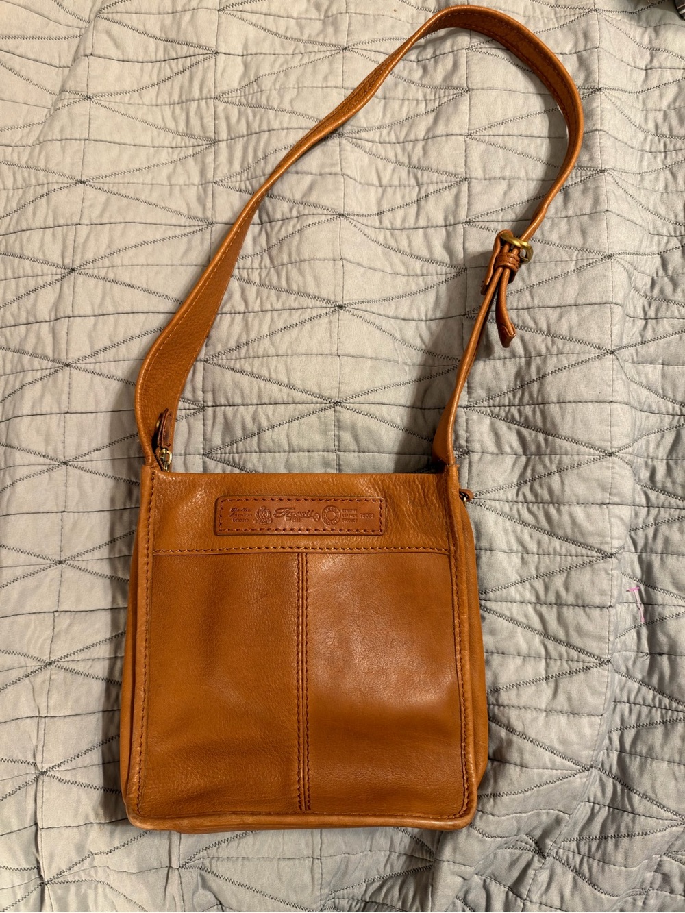 Fossil 75082 Tan Leather Shoulder Bag Small Flap Pocket Vintage Style